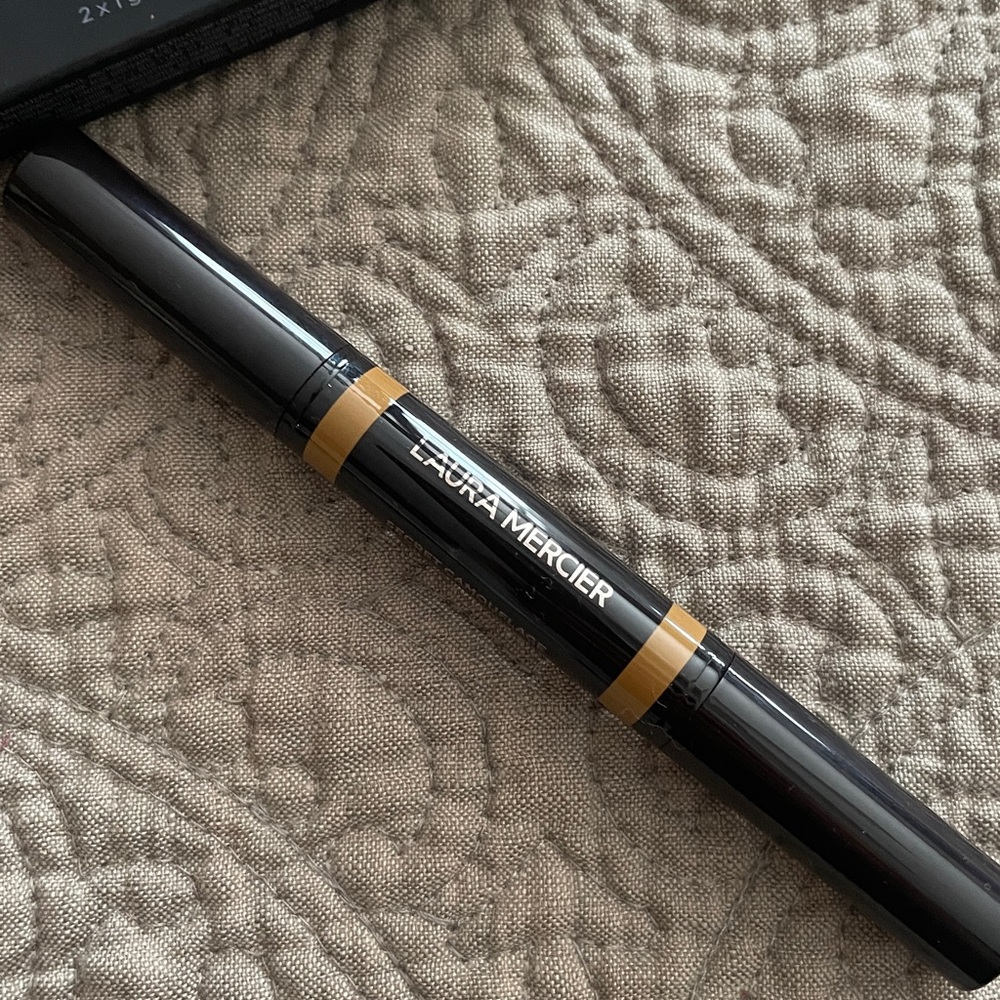 Laura Mercier Dual-Ended Secret Camouflage Brighten and Correct Duo NWT